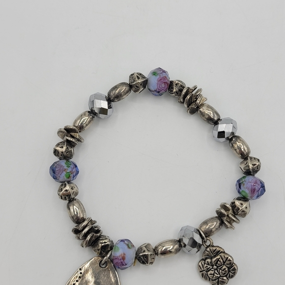 Floral Stretch Bracelet with Silver tone and Glass Beads Vintage - Picture 7 of 7